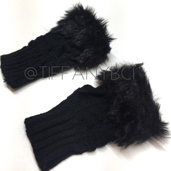 Soft Faux Fur Fingerless Winter Gloves - Picture 8 of 11